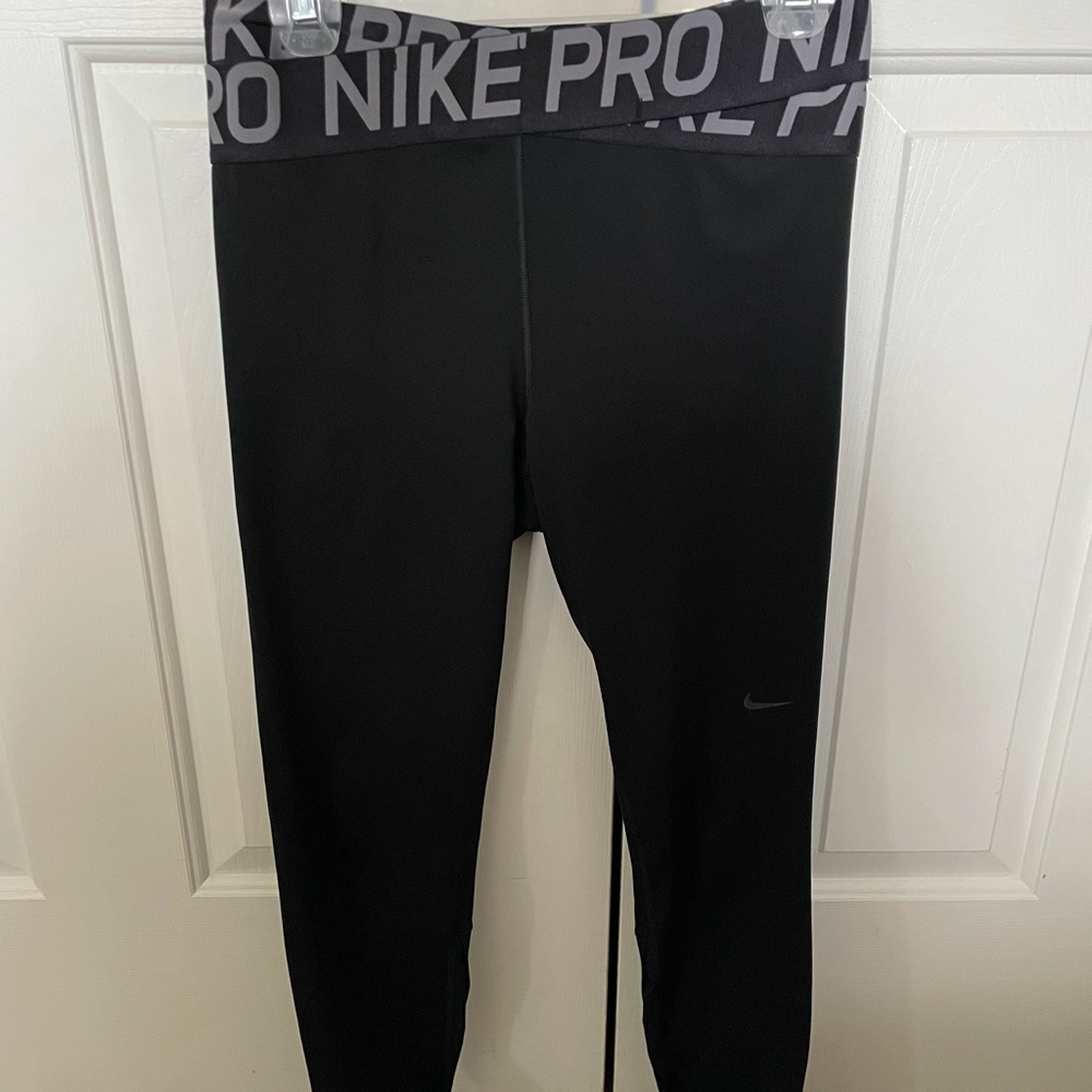 Nike Pro leggings